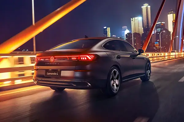 VW Lamando L