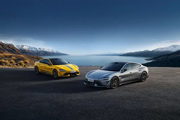 Xiaomi SU7 Ultra: Tech Giant Enters the EV Game
