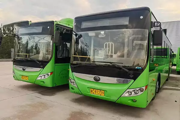 Customizable Color Seats Yutong 6120 002 CNG Steam Electric Hybrid Used Coach Bus