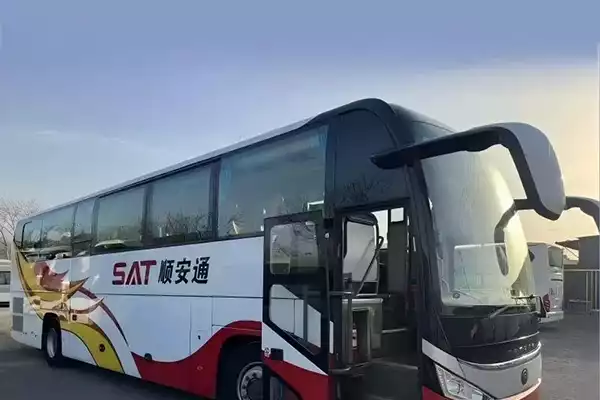 Cheap Price Diesel Passenger Transportation Chinese Luxury 49 Seats Yutong Coach Bus