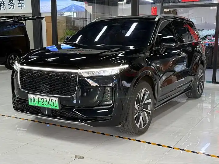 Li ONE 2021 Extended Range 6-Seater