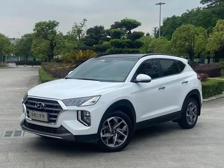 Tucson 2019 280TGDi Dual Clutch 2WD Fashion Edition National VI
