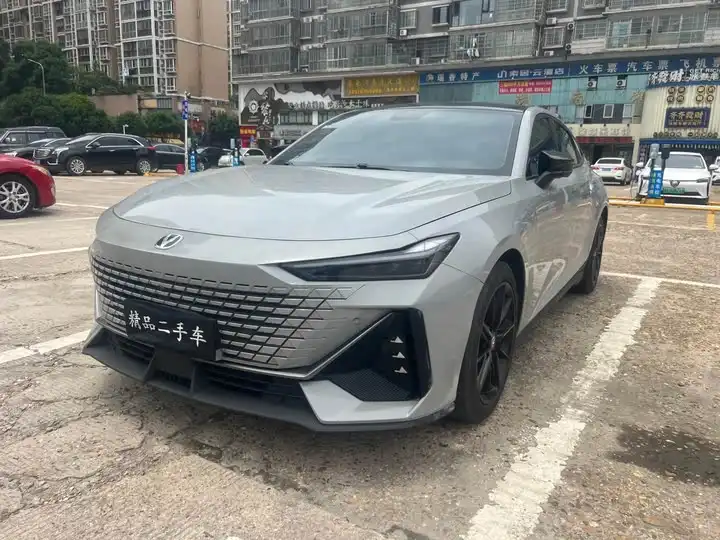 Chang'an UNI-V 2022 1.5T Premium