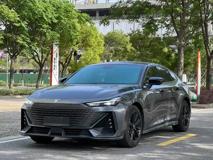 Chang'an UNI-V 2023 1.5T Premium