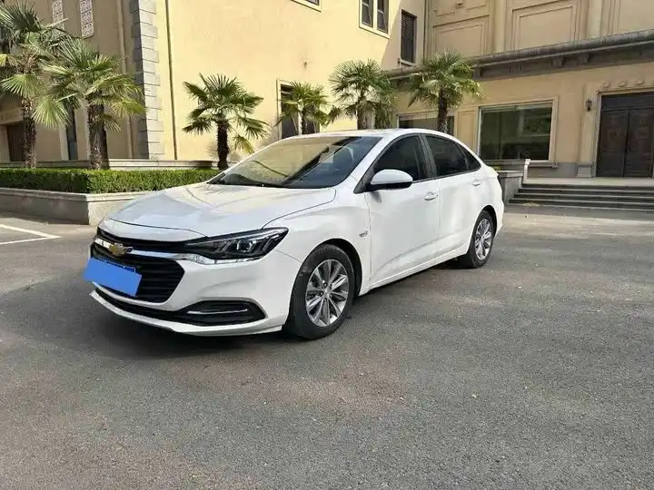 Cruze 2022 320 Automatic Pleasant Sunroof Edition