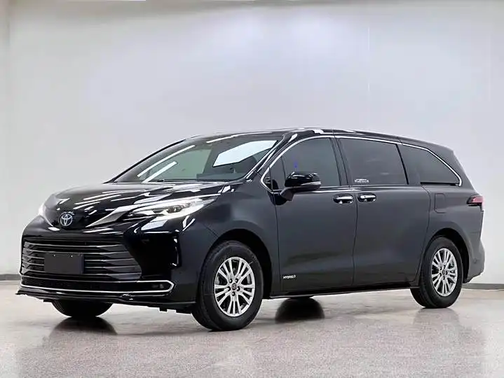 SIENNA 2021 2.5L Hybrid Premium