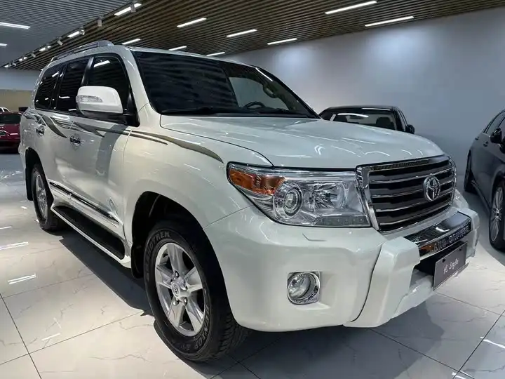Landcruiser (Import) 2012 5.7L Automatic