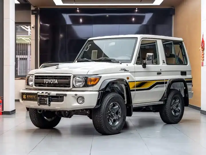 Landcruiser (Import) LC71 2022 4.0L Manual