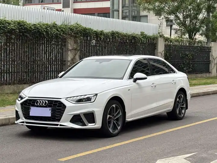 Audi A4L 2022 40 TFSI Stylish Dynamic