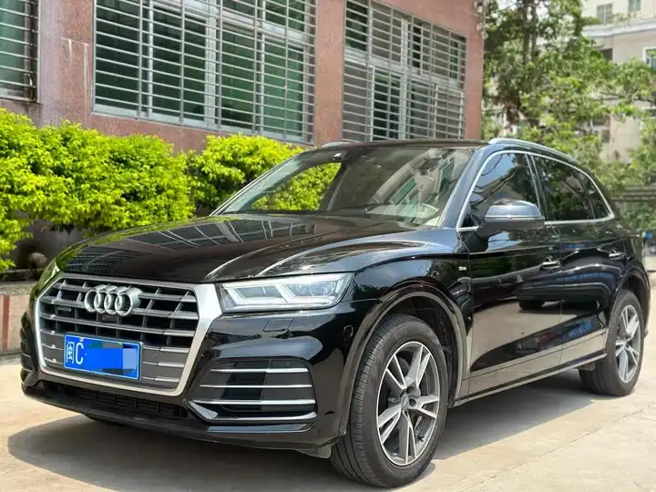 Audi Q5L 2018 45 TFSI Premium Style National VI