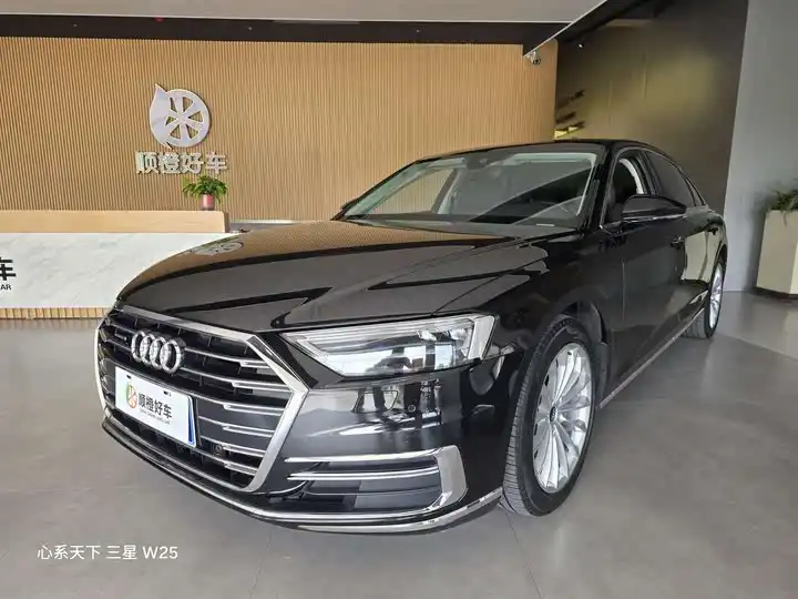 奥迪A8 2021款 A8L 50 TFSI quattro 舒适型