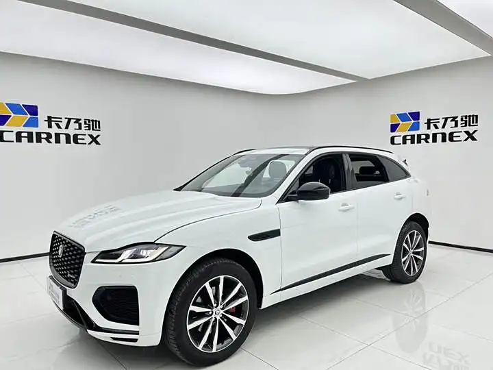 捷豹F-PACE 2024款 P250 R-Dynamic SE