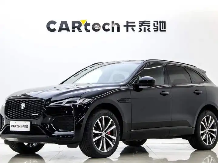 捷豹F-PACE 2024款 P250 R-Dynamic SE