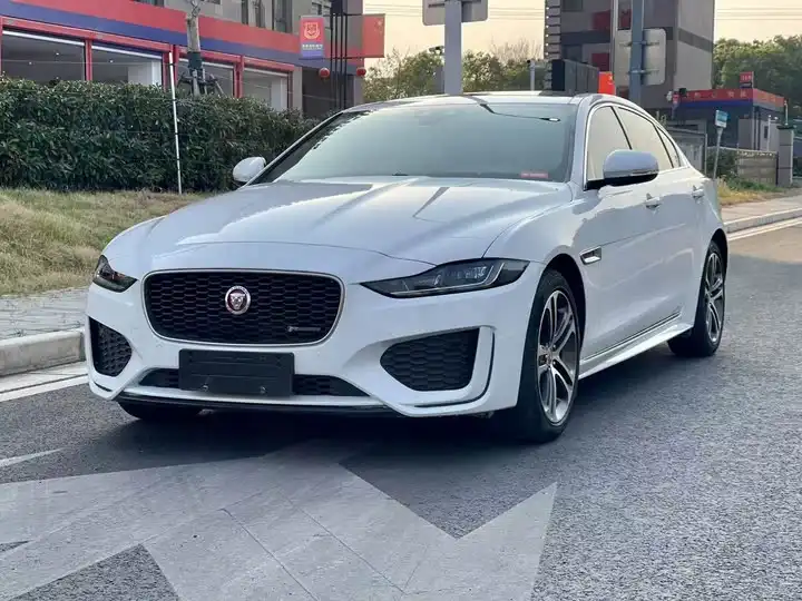 Jaguar XEL 2020 2.0T 200PS R-DYNAMIC S Aggressive Sport