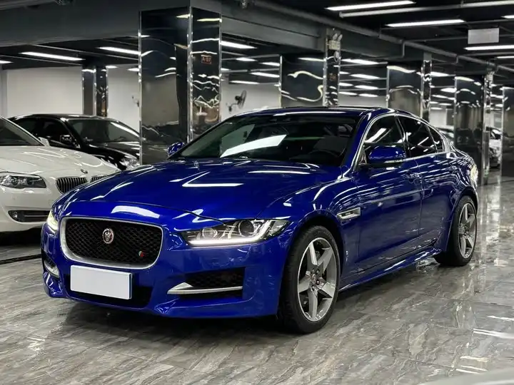 Jaguar XE 2018 2.0T 300PS 4WD R-Sport Sport