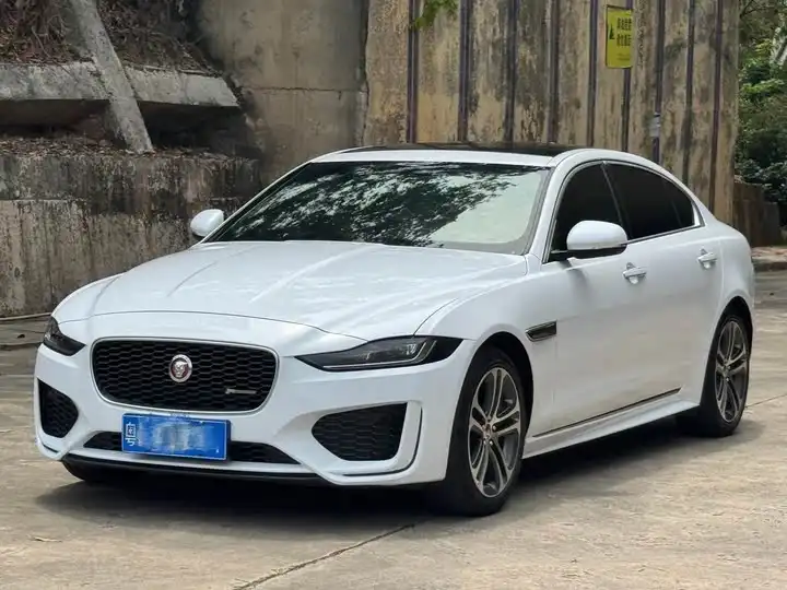 Jaguar XEL 2020 2.0T 200PS R-DYNAMIC S Aggressive Sport