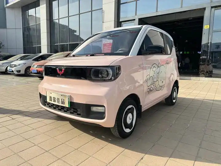 Hongguang MINIEV 2021 Macaroon Sandwich Model 170km Lithium Ternary
