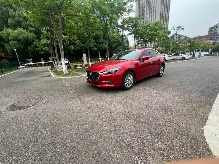 Mazda3 Enclave 2017 Trim 1.5L Auto Deluxe National V